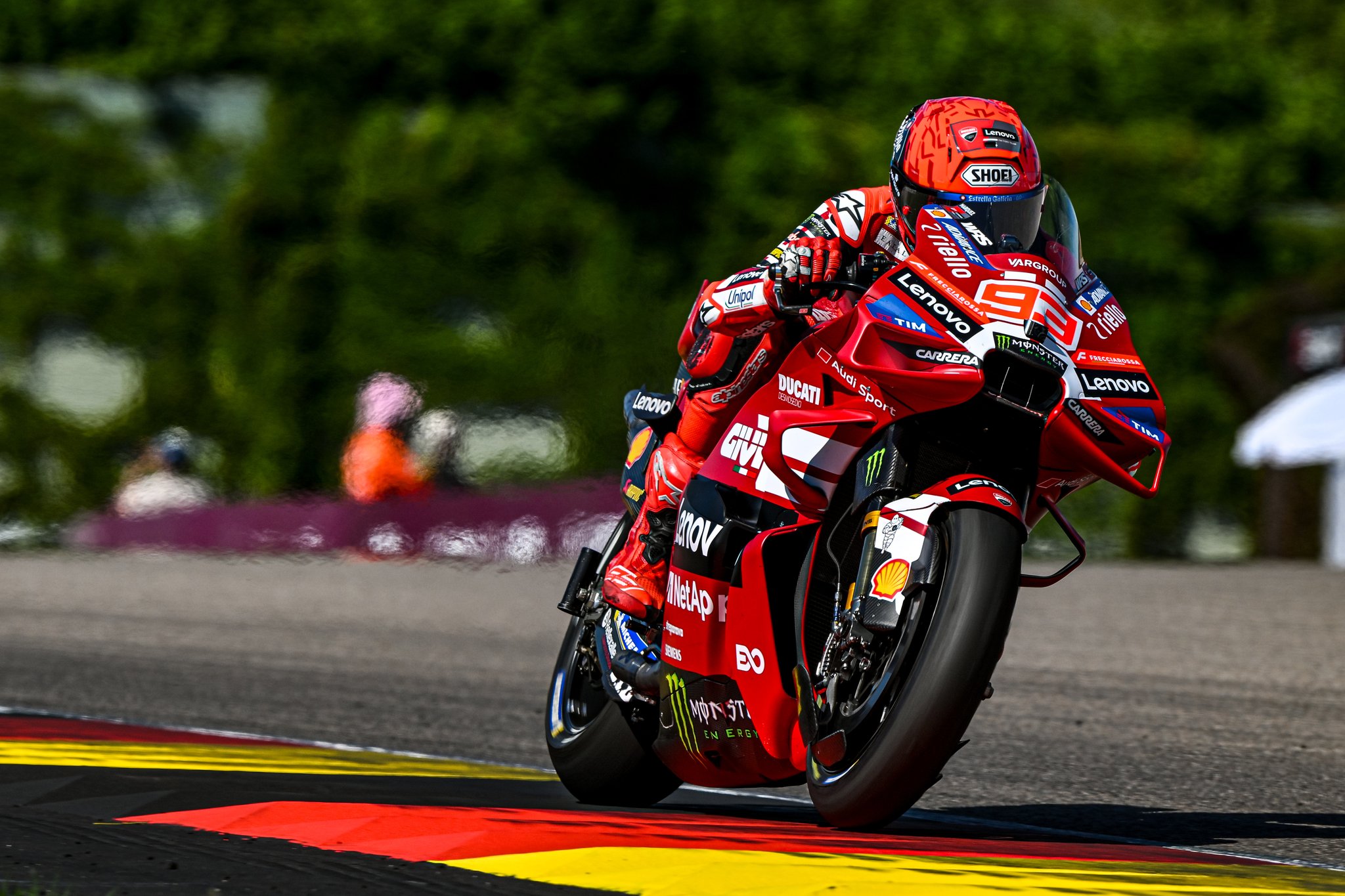 MARC MÁRQUEZ, ALMANYA'DAN ZAFERLE AYRILDI!